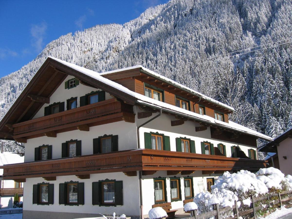 Pension Eberharter Mayrhofen Eksteriør bilde