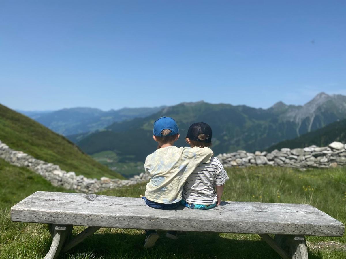Pension Eberharter Mayrhofen Eksteriør bilde